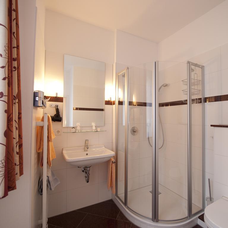 Hotel Ochsen Überlingen Szoba fotó